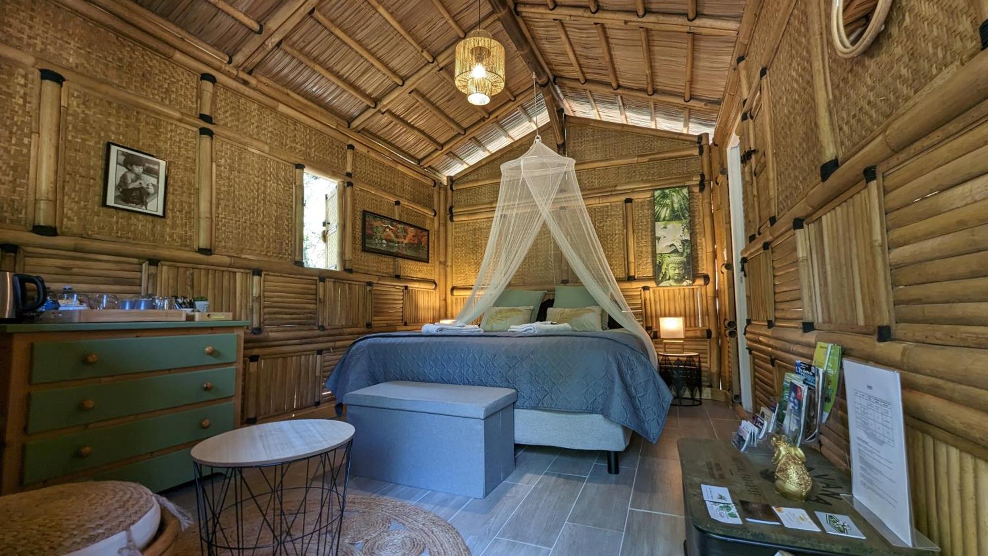 سان جان دو جارد Suite Bambou Bien-Etre A Bali - Le Soleil Des Cevennes المظهر الخارجي الصورة