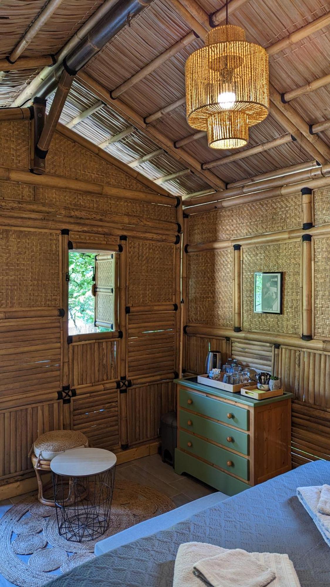 سان جان دو جارد Suite Bambou Bien-Etre A Bali - Le Soleil Des Cevennes المظهر الخارجي الصورة